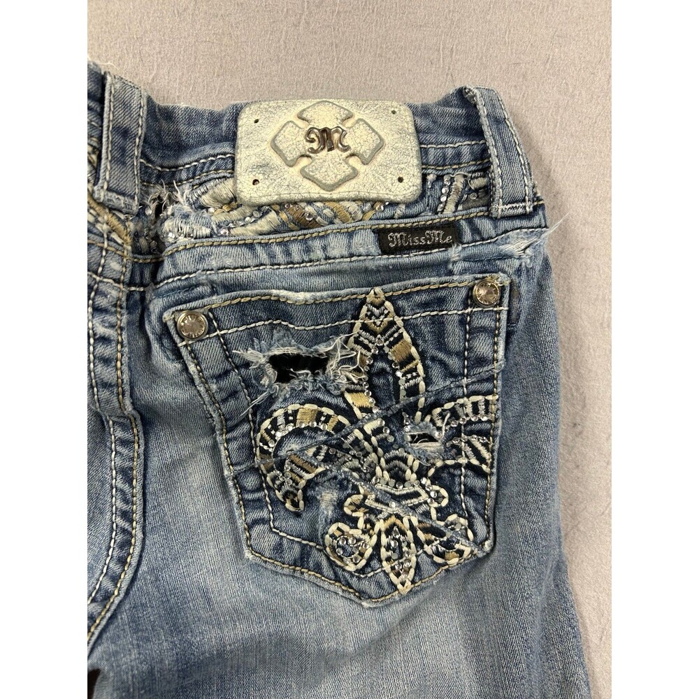 Miss Me Rhinestone Slim Bootcut Distressed Denim Jeans Size 28